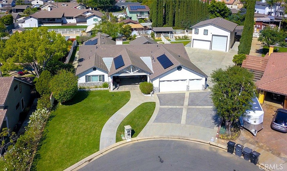 1st image of 5821 Blueberry St