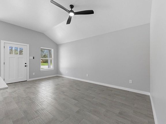 3rd image of 411 S 12th St #A