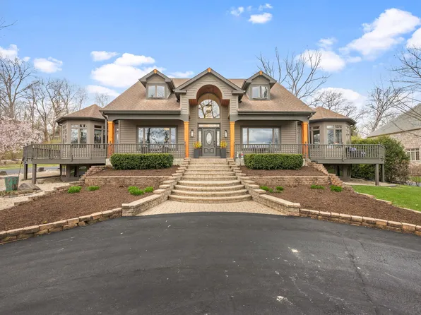 35W768 Wood Lane St, Saint Charles, IL 60175