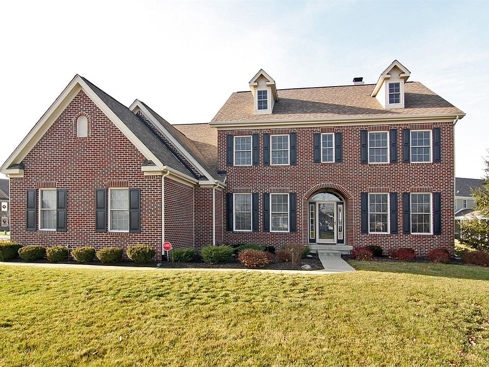1st image of 1002 Palomar Dr