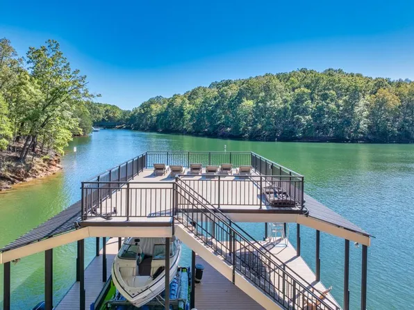 6011 Warpath Rd, Flowery Branch, GA 30542