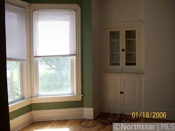 4th image of 1011 White Bear Ave N