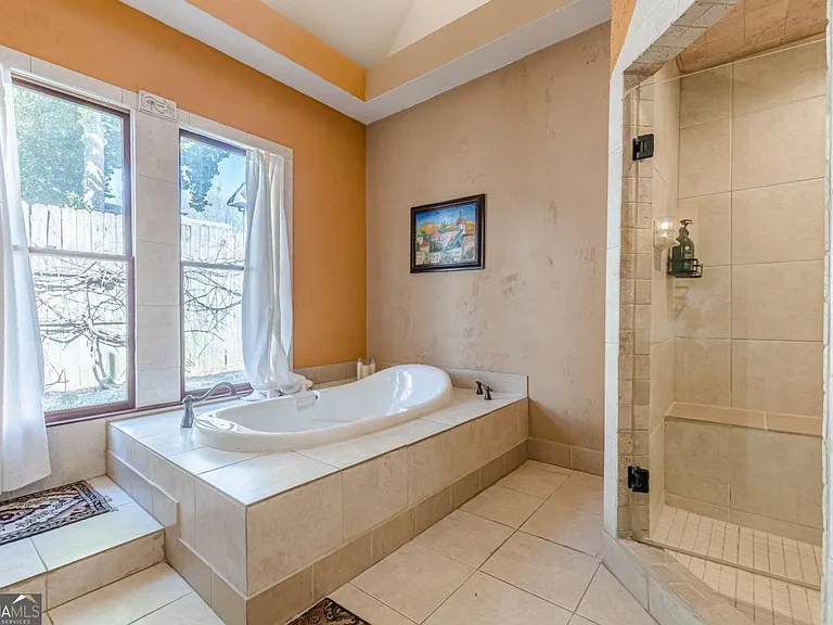 1118 Glenwood Ave SE — Photo 13