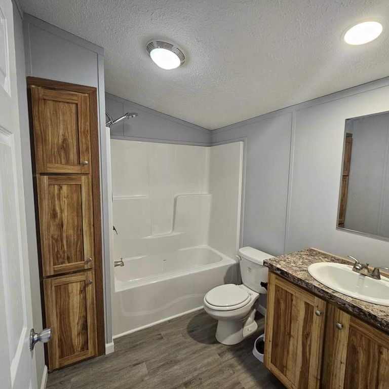 2737 W Washington Ctr #52, Fort Wayne, IN - View 5