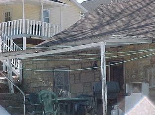 222 South St, Mineral Point, WI 53565