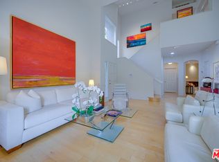 708 Palisades Dr, Pacific Palisades, CA 90272