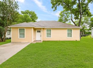 404 E Travis St, Mexia, TX 76667