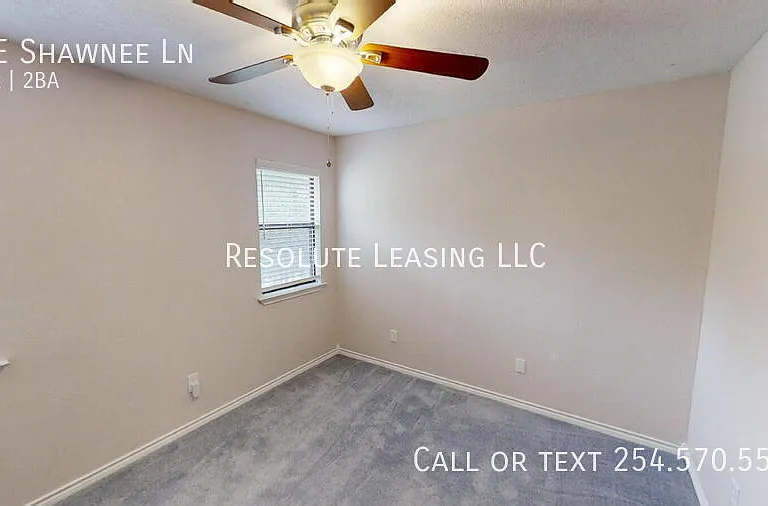 8 E Shawnee Ln — Photo 23