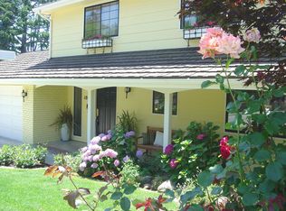 1087 Ardmore Ave, Oakland, CA 94610