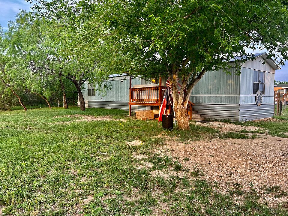 1st image of 15649 Henze Rd #2