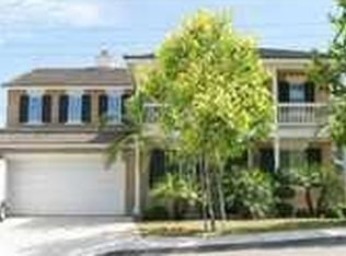 674 Beacon Ct, Vista, CA 92083