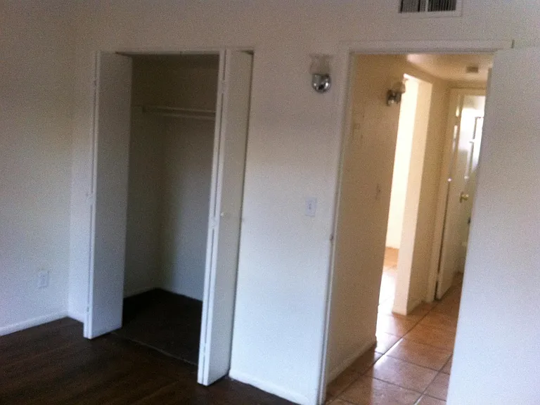 621 N 30th Pl #1 — Photo 22