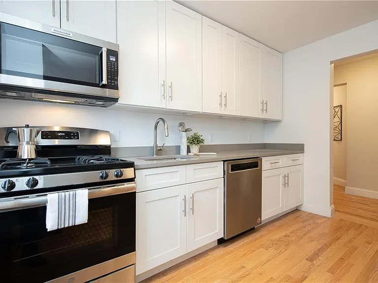 381 Broadway #2B — Photo 11