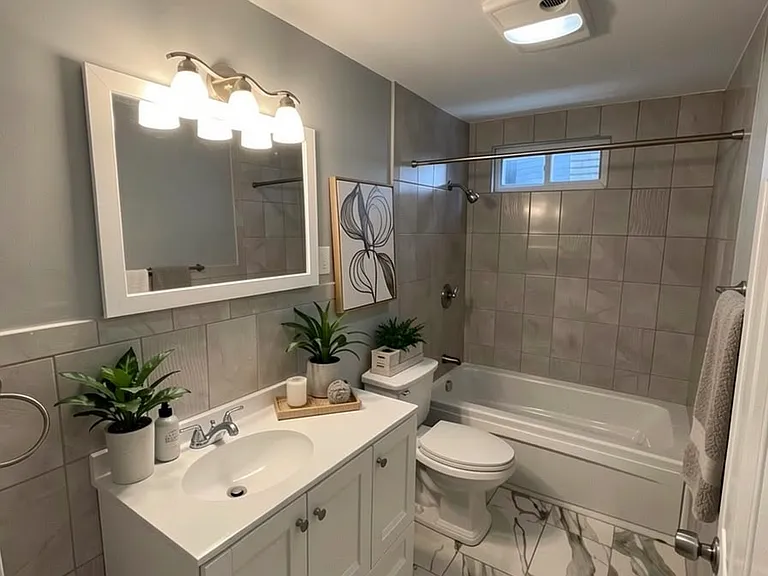 68 Williams St #1 — Photo 3