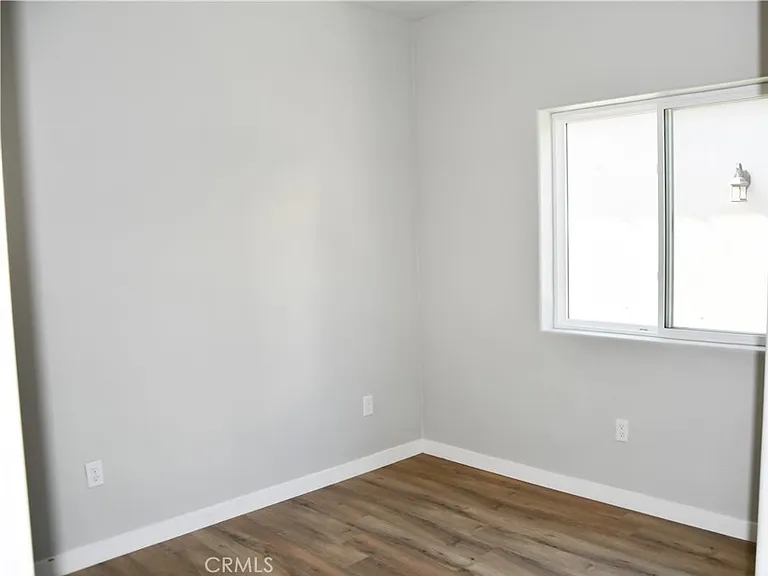 132 S Lime St — Photo 17