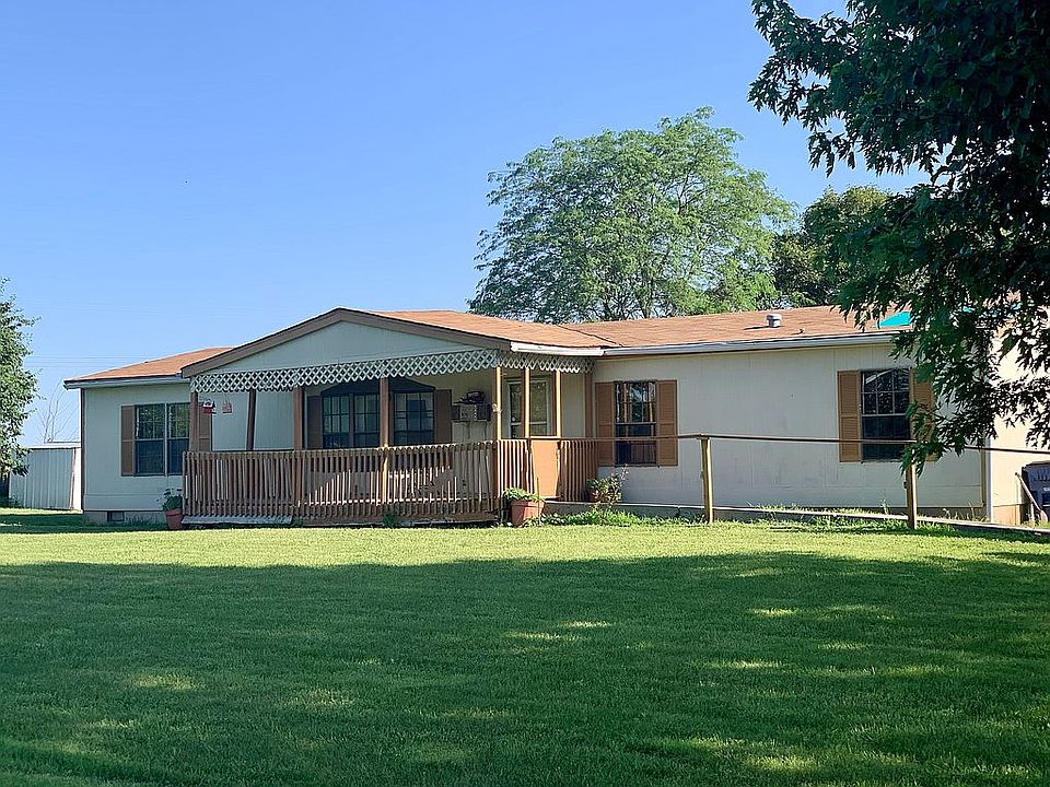2nd image of 25690 Kansas Ave
