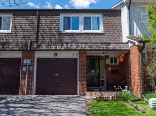 64 Farm Green Way, Toronto, ON M3A3M2