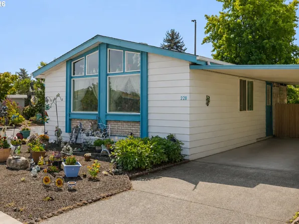 1199 N Terry St Space 228, Eugene, OR 97402
