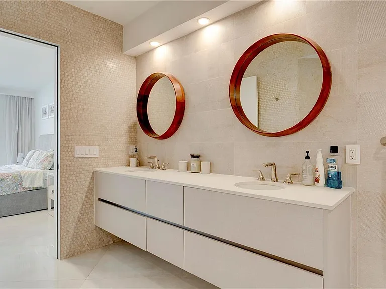 4240 Galt Ocean Dr #1006 — Photo 18