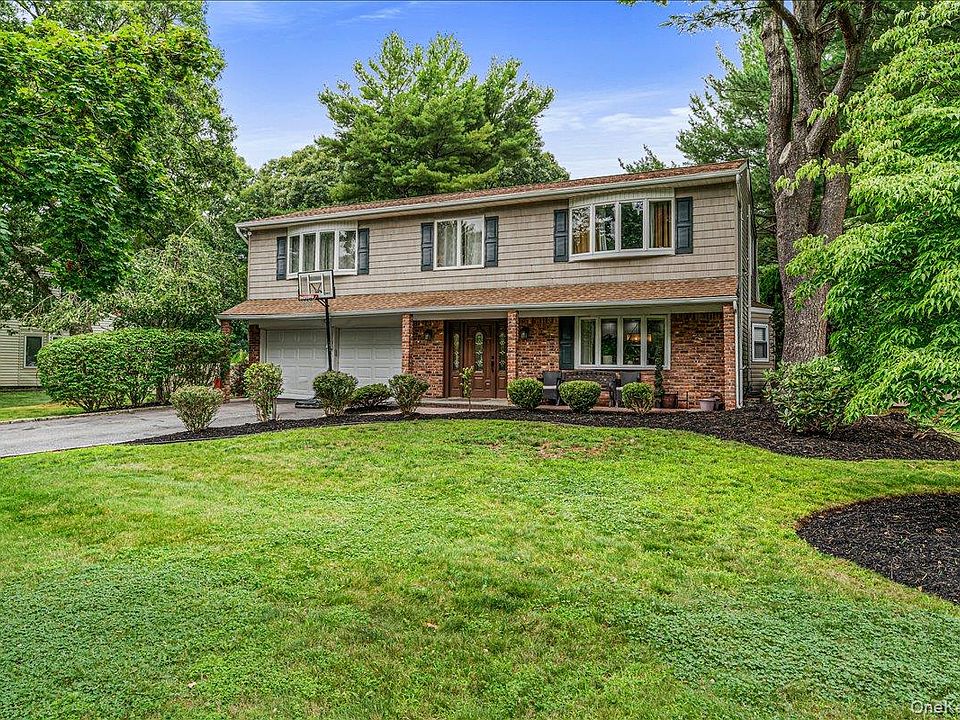1st image of 68 Butterfield Drive