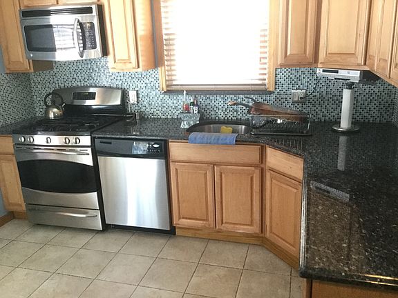 5th image of 1649 Kimball St