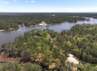 (Undisclosed Address), Belhaven, NC 27810