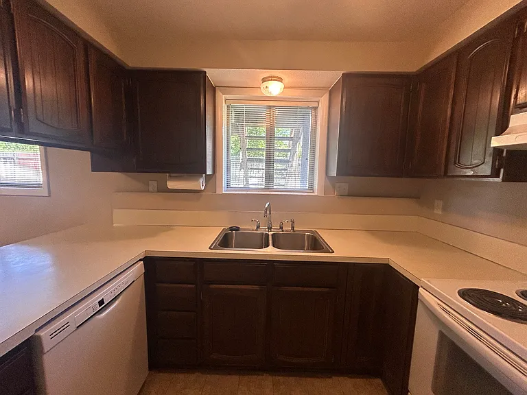 9186 W Dalton Pl — Photo 12