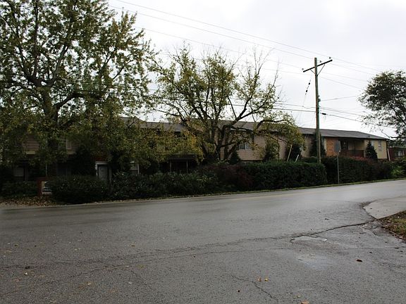 2nd image of 944 Coarsey Dr