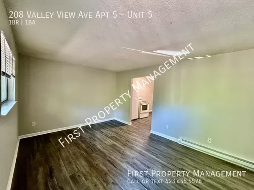 208 Valley View Ave #5 Photo 1