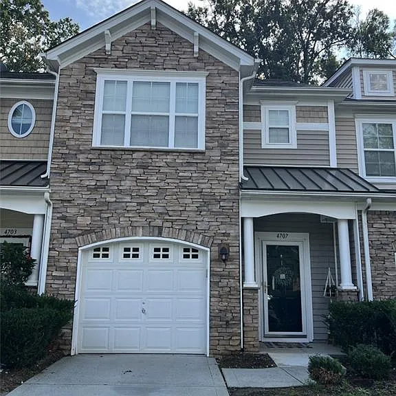4707 Craigmoss Ln — Photo 2