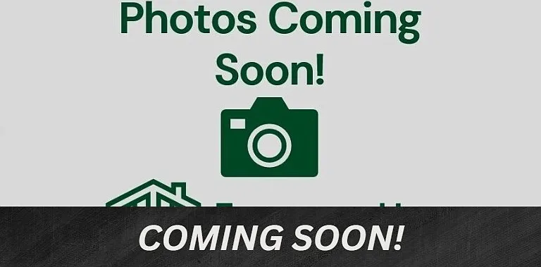 4 bed, 2.5 bath, 1390 sqft, $1,395 — Photo 1