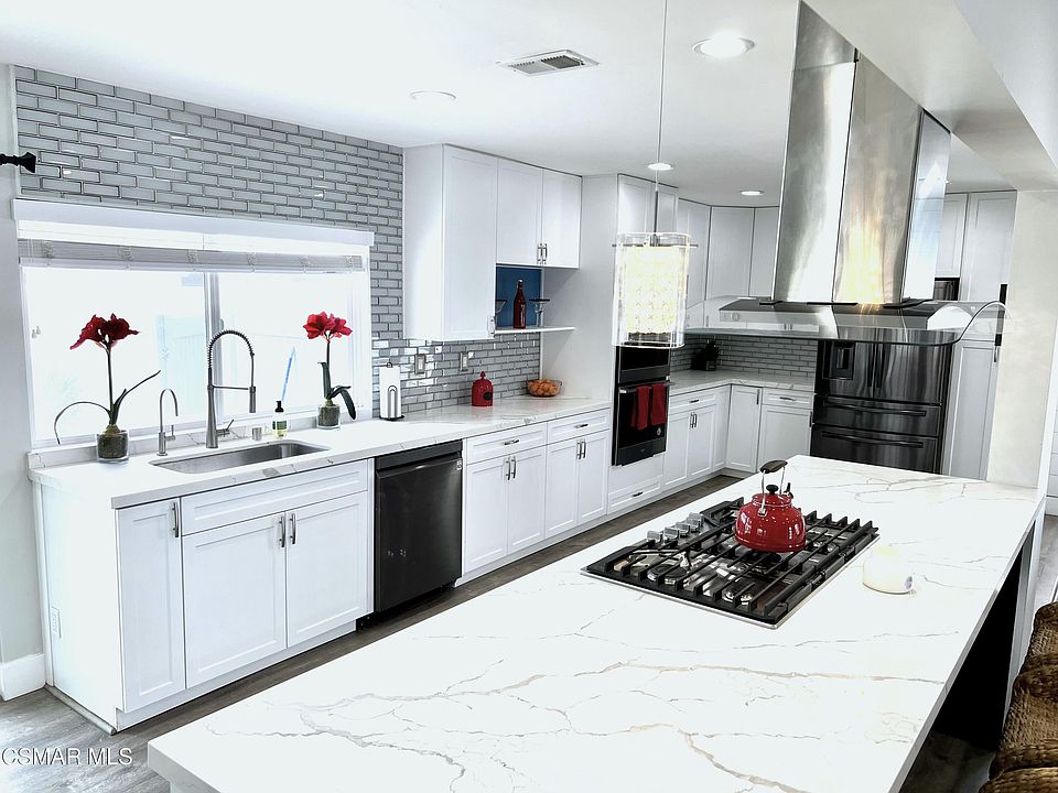 1st image of 77 Beatty Pl