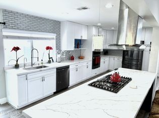 77 Beatty Pl, Newbury Park, CA 91320