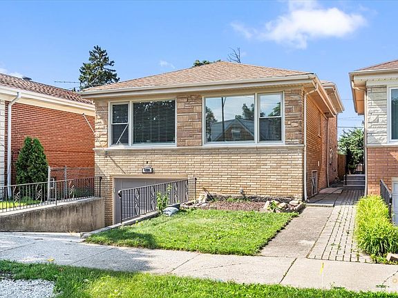 3rd image of 6320 W Lawrence Ave
