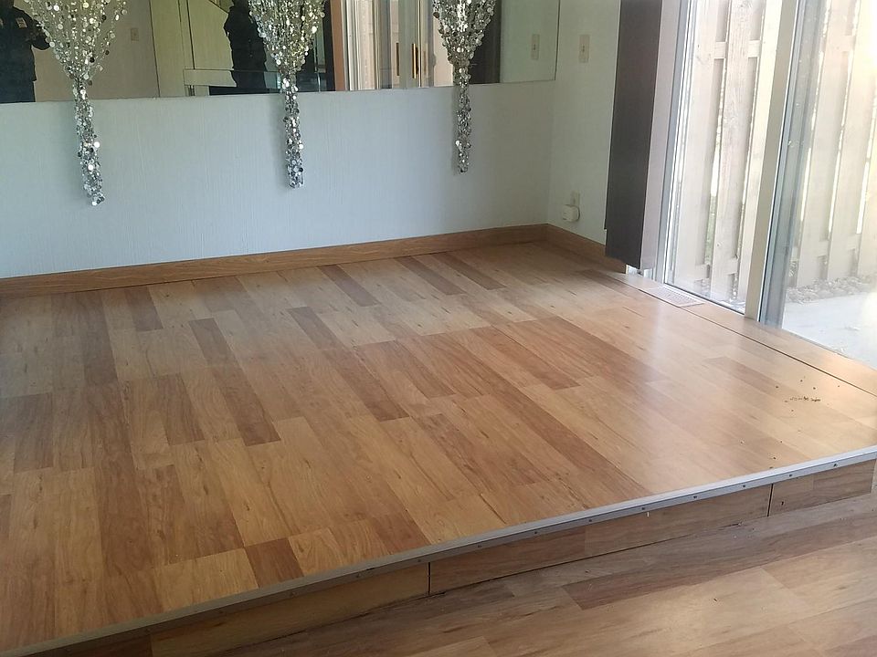1st image of 28682 Lowell Ct N #1