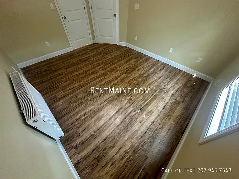 37 Basketball Ct — Photo 8