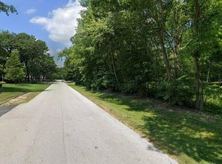 2214 E Gaisor Ct, Crete, IL 60417