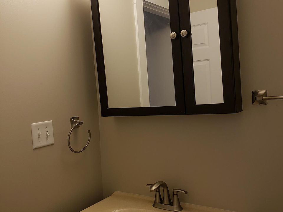 1st image of 130 Camden Ave #Up