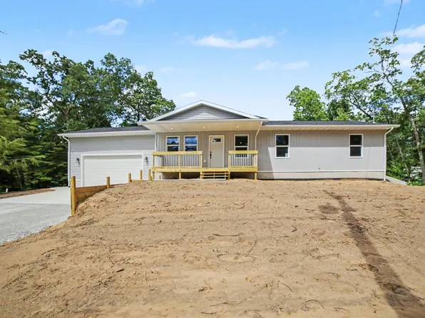 480 W Kenwood St, Twin Lake, MI 49457