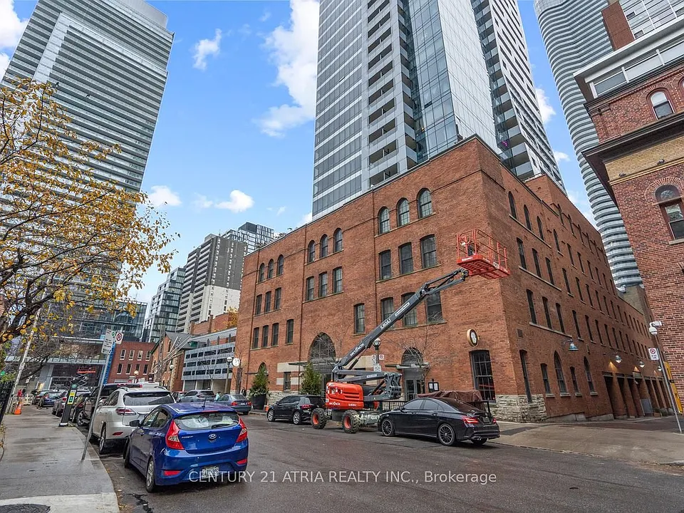 5 Saint Joseph St #207