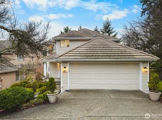 17431 NE 28th Street, Redmond, WA