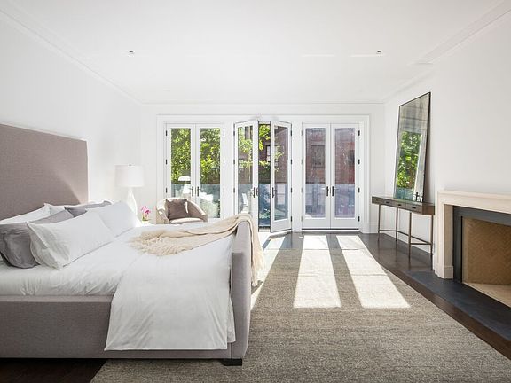 3rd image of 14 East 11th Street #Unit 1