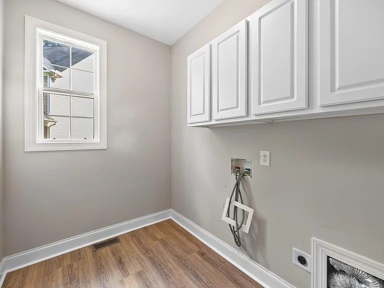 120 Hatchet Creek Ct — Photo 15
