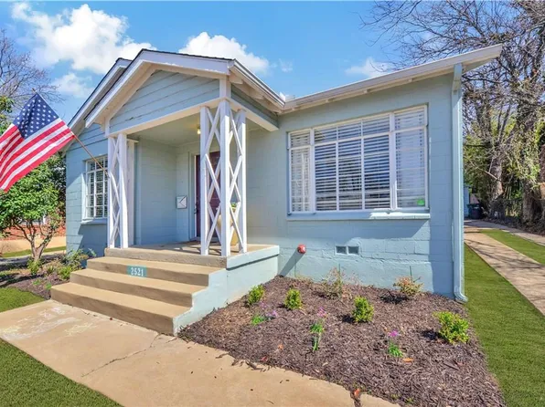 2521 Forest Park Blvd, Fort Worth, TX 76110