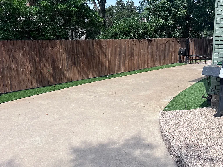 2385 Dundee Dr — Photo 22