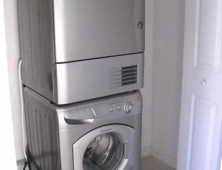 11610 N Bayshore Dr #3E — Photo 8
