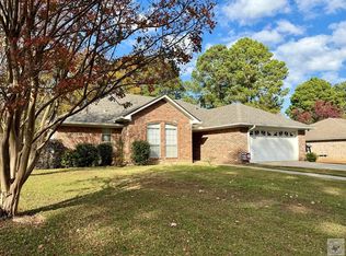 5511 Woodline Dr, Texarkana, AR 71854