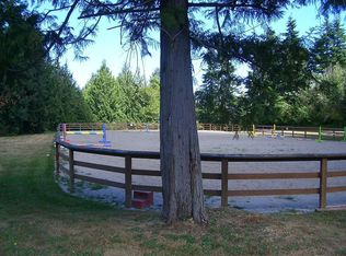 10207 Affirmed Ln NE, Bainbridge Island, WA 98110