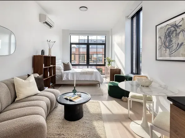 979 Pacific St, Brooklyn, NY