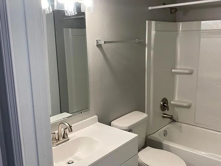 618 Pebble Place Dr #G — Photo 5